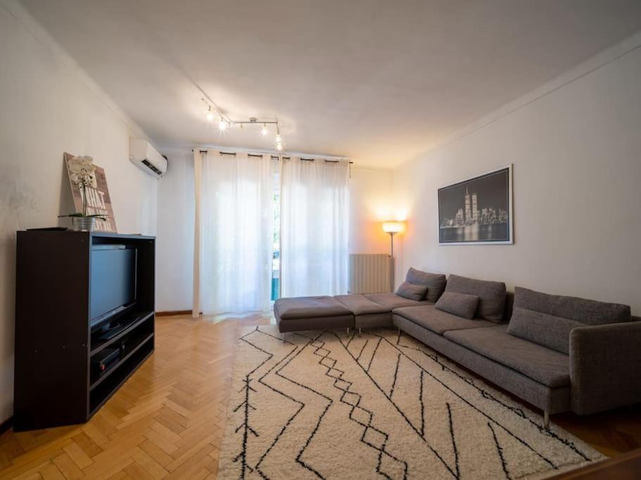 Appartement Climatise Tout Equipe A Cote Du Stade Velodrome Marseille Kültér fotó